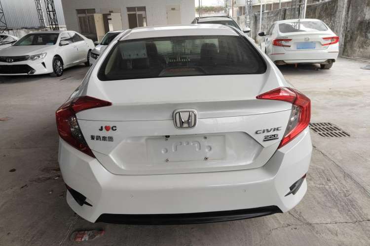 Used Honda Civic 2016 220TURBO CVT Luxury Edition

