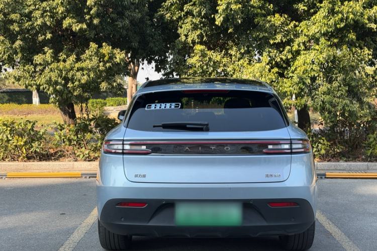 Used Hima AITO M5 2024 Extended-Range Max Rear-Wheel Drive Advanced Intelligent Driving Version
