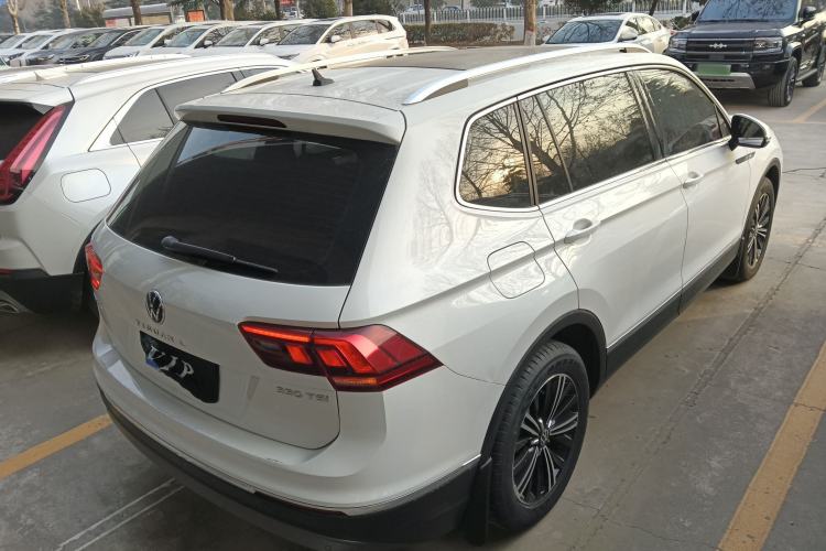 Used Volkswagen Tiguan L 2021 330TSI Automatic Two-Wheel Drive Smart Edition
