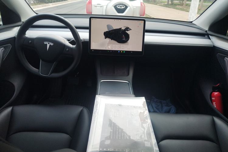 Used Tesla Model Y 2024 Rear-Wheel-Drive Version
