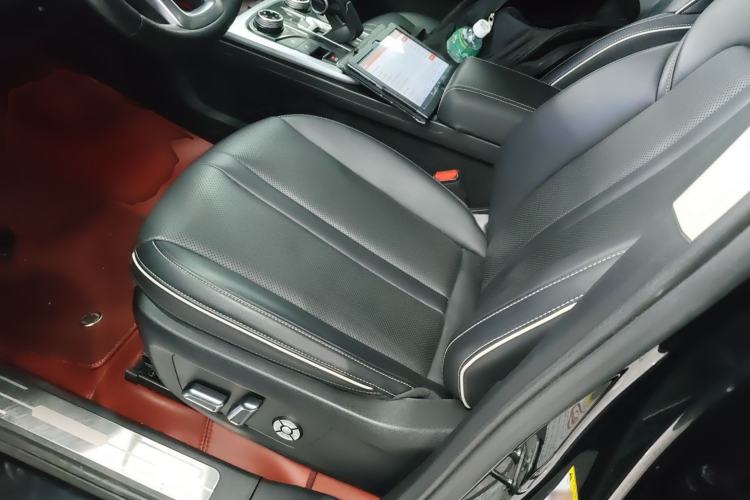 Used Tank 300 2021 Off-Road Edition 2.0T Conqueror
