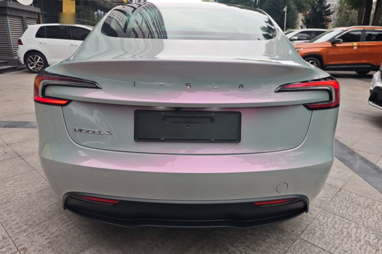 Used Tesla Model 3 2023 Rear-Wheel-Drive Version
