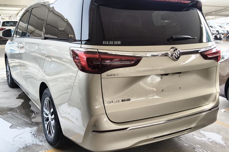 Used Buick GL8 2021 ES Land Cruiser 653T Luxury Edition