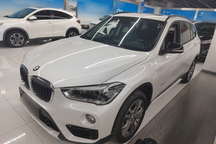 Used BMW X1 2016 xDrive20Li Luxury Model
