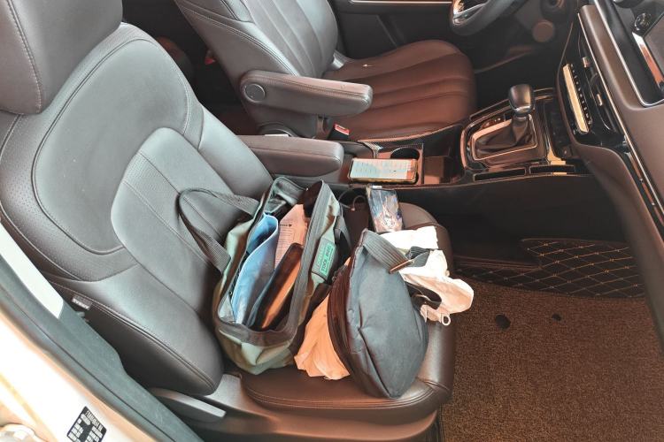 Used GAC Trumpchi M6 2019 270T DCT Luxury Edition (6-seater) China VI
