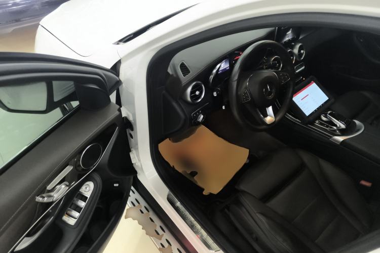 Used Mercedes-Benz GLC 2018 GLC 260 4MATIC Luxury Model