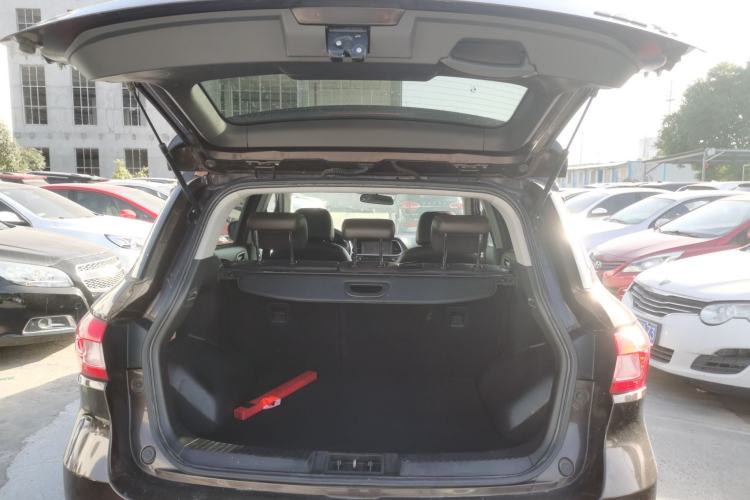 Used GAC Trumpchi GS4 2017 235T Manual Two-Wheel Drive Luxury Edition
