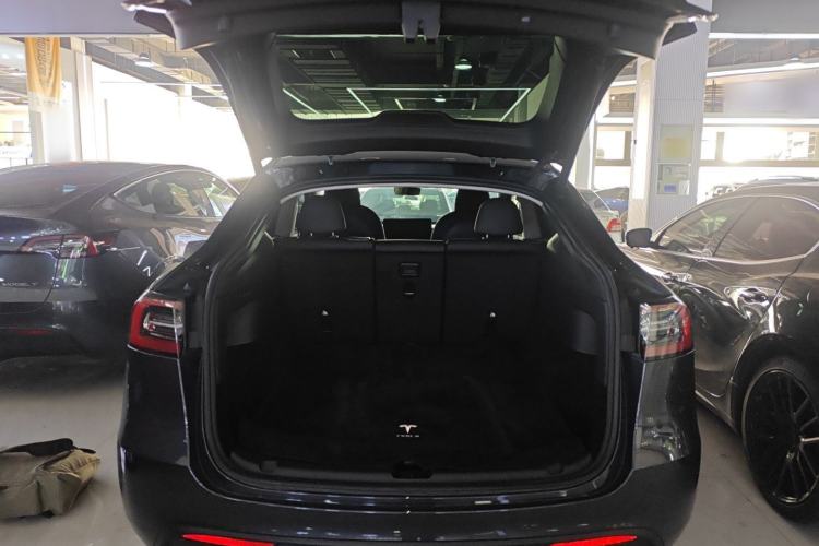 Used Tesla Model Y 2024 Rear-Wheel-Drive Version