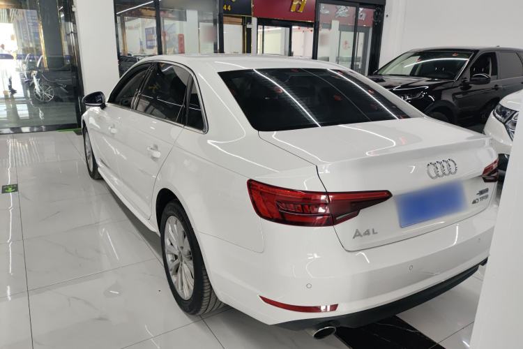 Used Audi A4L 2017 40 TFSI Ambition Edition
