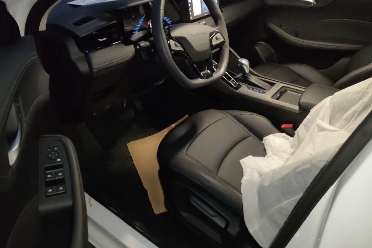 Used Roewe i5 2023 1.5L CVT Luxury Edition
