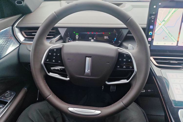 Used Wey Mocha 2021 2.0T Two-Wheel-Drive Ultra-Strong Version
