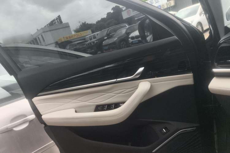 Used Geely Auto Monjaro L 2023 2.0TD High-Power Automatic Two-Wheel Drive Flagship Version
