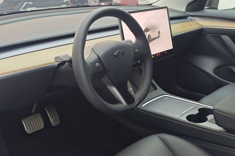 Used Tesla Model 3 2022 Rear-Wheel-Drive Version