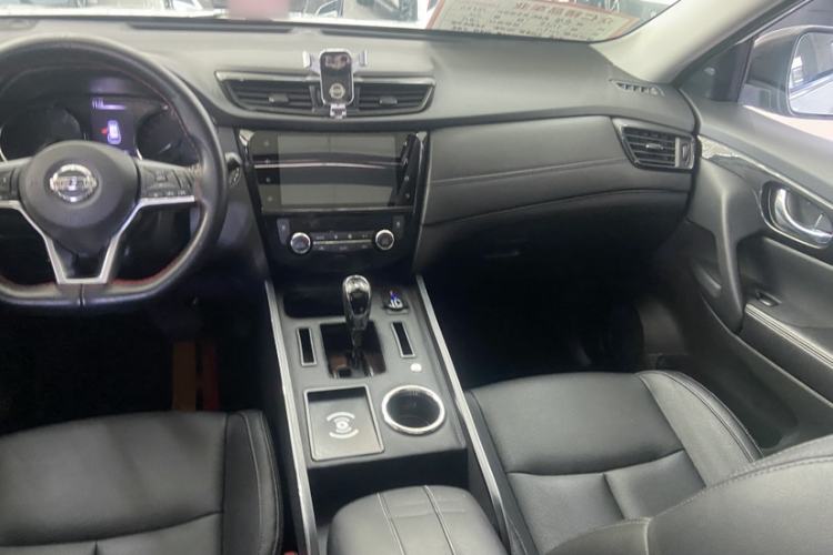 Used Nissan X-Trail 2019 2.0L CVT Smart Connect Comfort Edition 2WD
