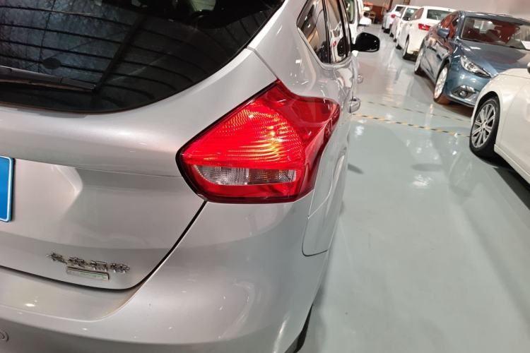 Used Ford Focus 2015 Hatchback EcoBoost 180 Automatic Elite Model
