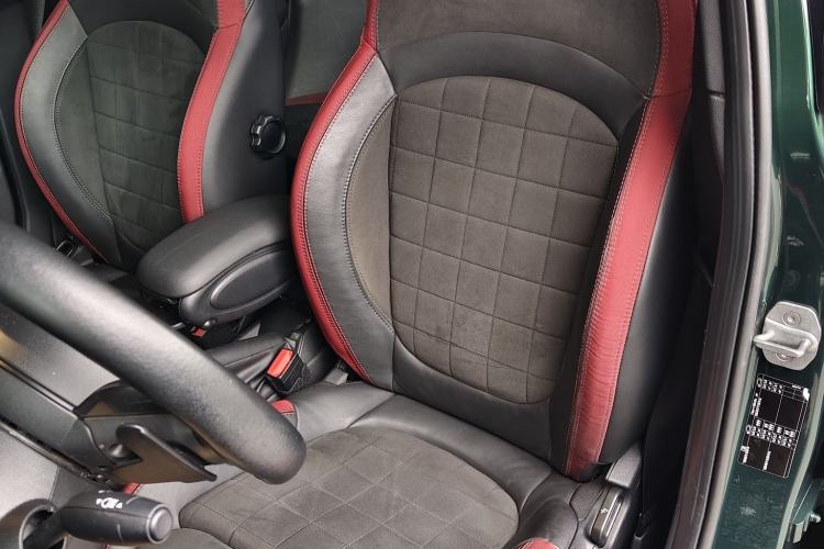 Used  MINI 2017 2.0T COOPER S Racing Enthusiast Five-Door Edition
