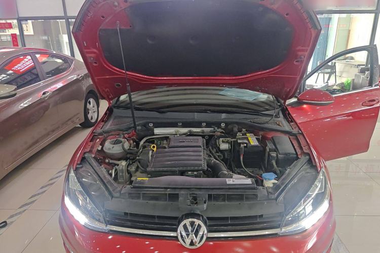 Used Volkswagen Golf 2018 1.6L Automatic Comfort Model
