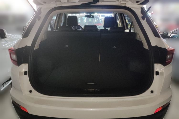 Used Changan CS55 2017 1.5T Manual Colorful Edition
