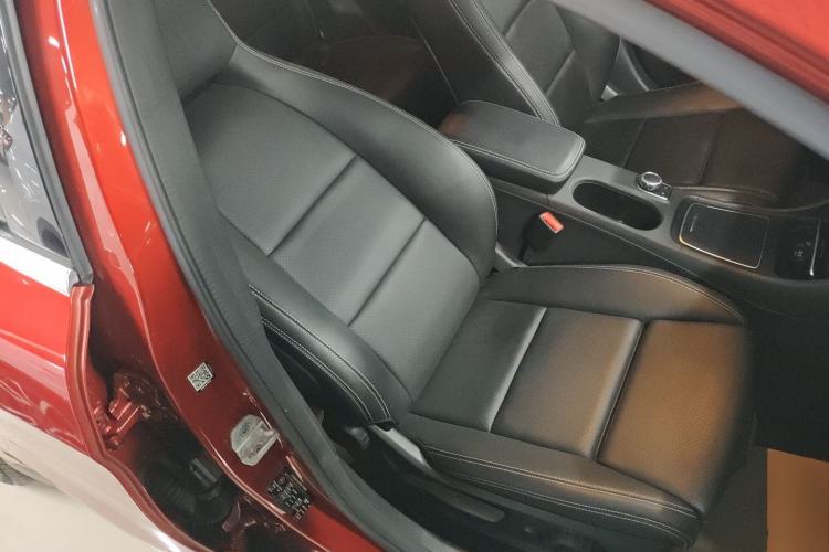 Used Mercedes-Benz GLA 2017 GLA 200 Fashion Model