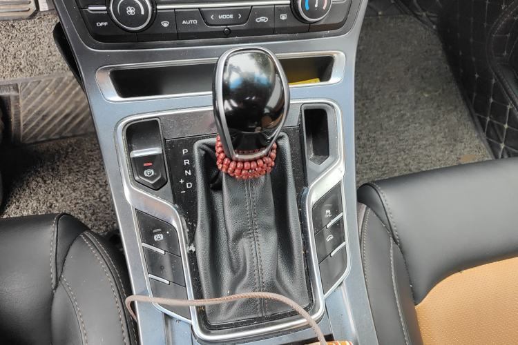 Used Geely Auto Vision S1 2018 1.4T CVT FENGXING Model