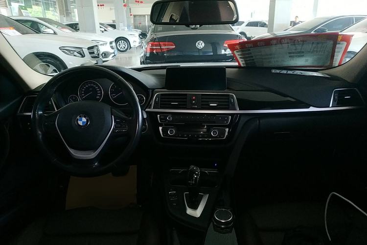 Used BMW 3 Series 2019 320Li Fashion Model
