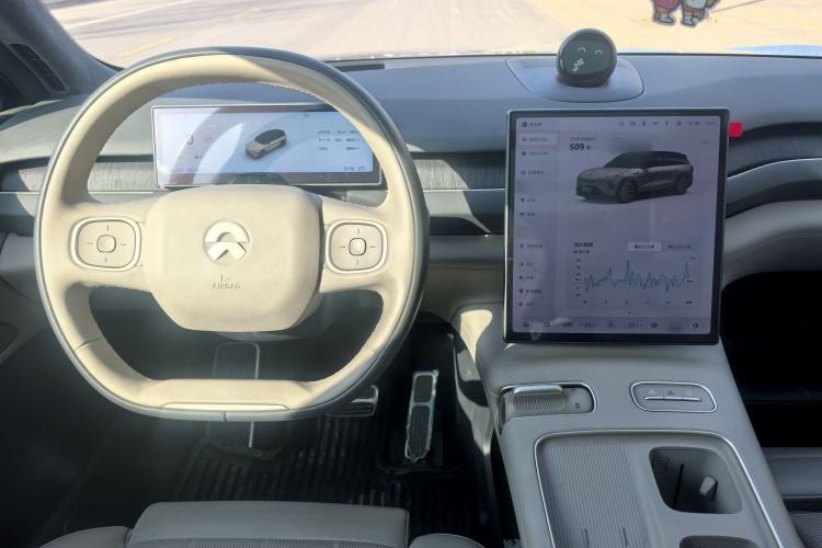 Used Nio ES8 2024 100kWh Signature Edition
