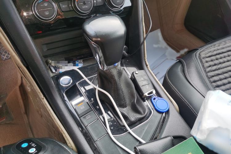 Used Volkswagen Tiguan L 2019 Updated Version 330TSI Automatic Two-Wheel Drive Panoramic Comfort Edition China VI Standard