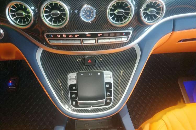 Used Mercedes-Benz Vito 2023 2.0T Business Version 7 Seats