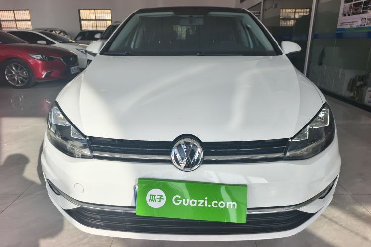 Used Volkswagen Golf 2020 200TSI DSG Comfortable and Ambitious Edition
