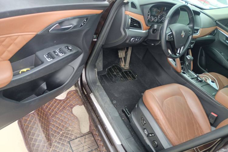 Used BORGWARD BX7 2016 28T Four-Wheel Drive Flagship Model 6 Seats
