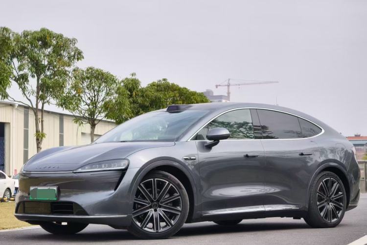 Used Hima Luxeed R7 2024 All-Electric 667 km Max
