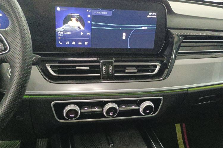 Used Hongqi HS5 2023 2.0T Qixiang Pro Edition
