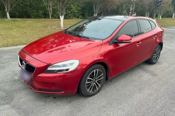 Used Volvo V40 2018 T3 Zhiyi Edition