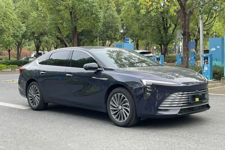 Used Buick LaCrosse 2023 28T Prestige Edition
