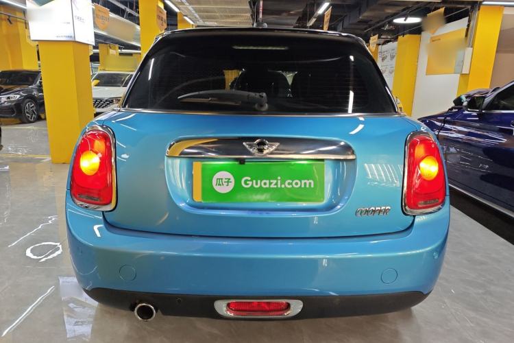 Used  MINI 2015 1.5T COOPER Fun Five-Door Edition
