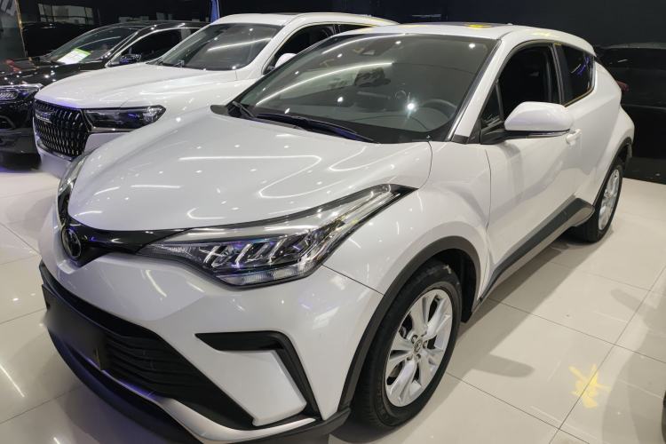 Used Toyota IZOA 2022 2.0L Yixing Version