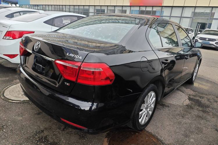 Used Volkswagen Lavida 2013 Revised Version 1.4 TSI Manual Comfort Edition
