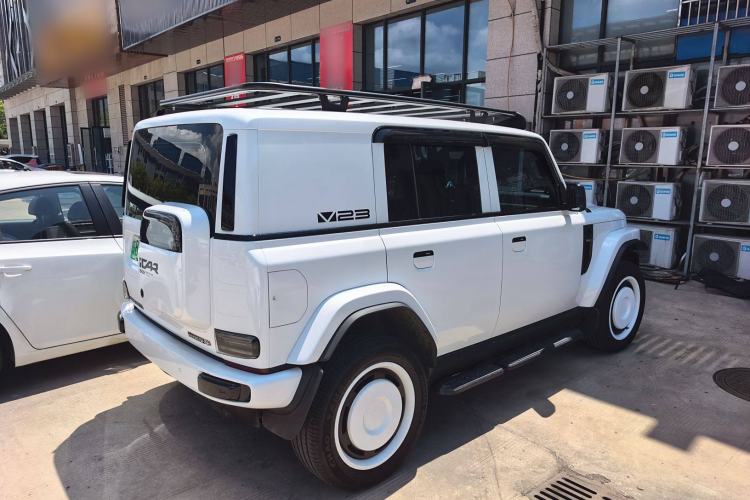 Used  V23 2025 401 Two-Wheel Drive Advanced Edition
