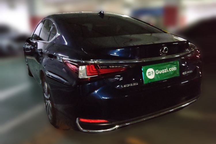 Used Lexus ES 2020 200 Excellence Edition