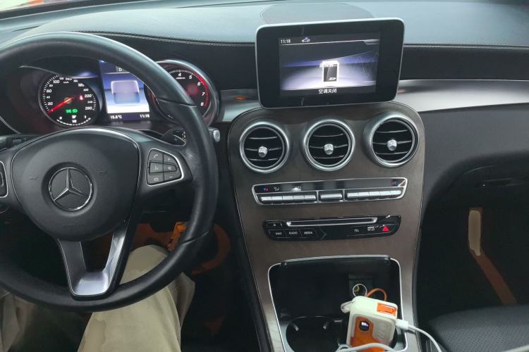 Used Mercedes-Benz GLC 2019 Refreshed GLC 300 L 4MATIC Dynamic Edition
