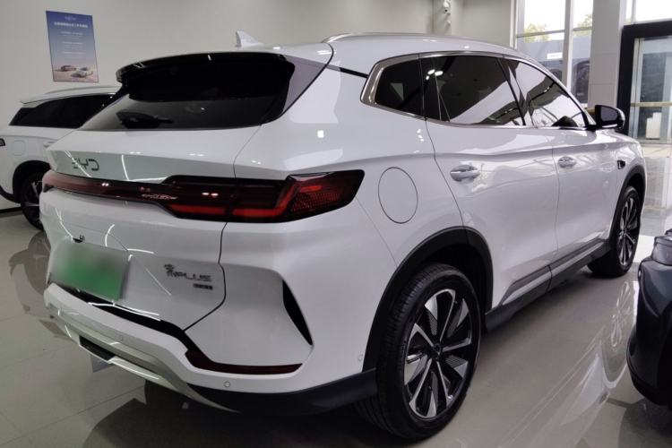 Used BYD Song PLUS New Energy 2025 EV Intelligent Driving Version 520km Premium Model
