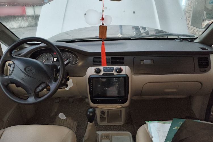 Used  Refine 2011 2.4L Government Procurement Version Manual Luxury Trim
