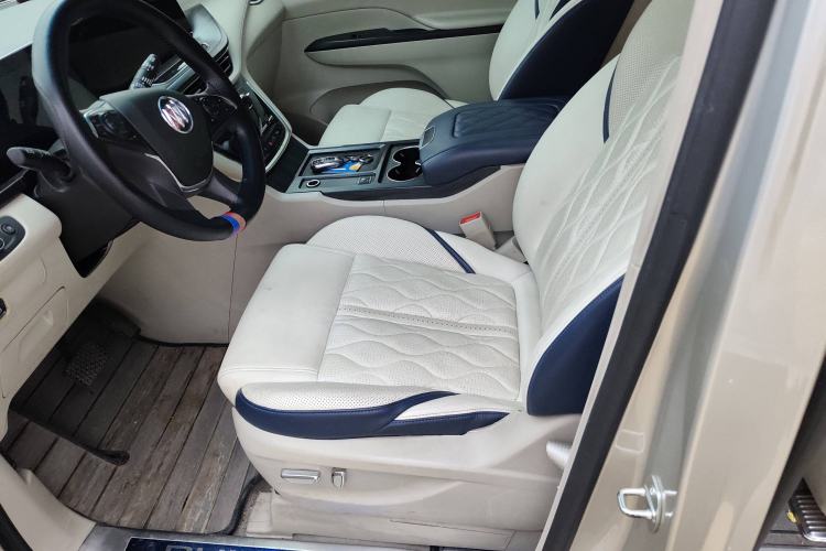 Used Buick GL8 2020 ES Land Cruiser 653T Comfort Edition
