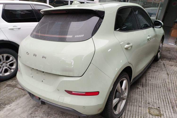 Used ORA Good Cat 2023 401 km Standard Range Luxury Version Lithium Iron Phosphate
