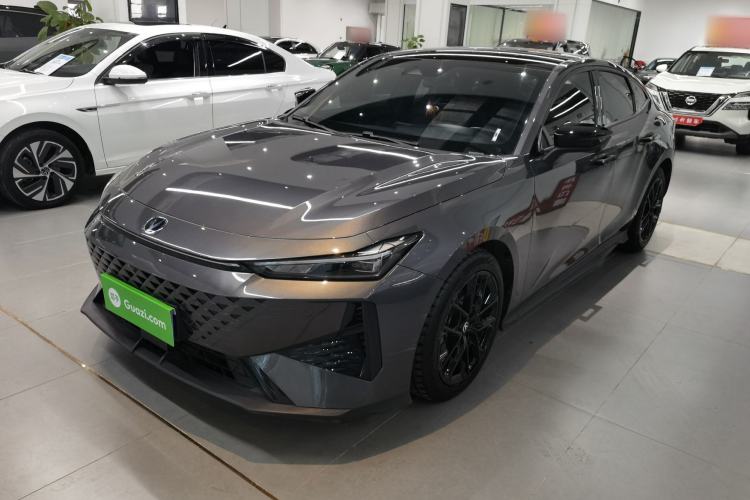 Used Changan UNI-V 2024 1.5T Prestige Edition