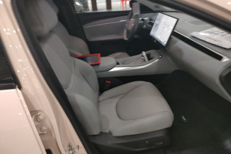 Used XPeng MONA M03 2024 620 with Ultra-Long Range
