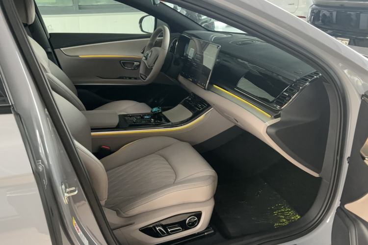 Used BYD Han 2025 DM-i 125KM Elite Model
