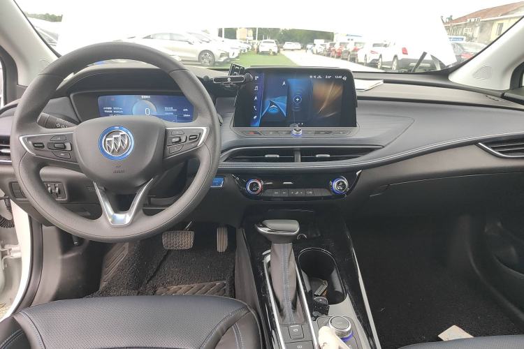Used Buick Velite 6 2023 430km Range Commuter Version
