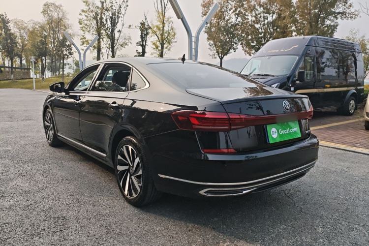 Used Volkswagen Passat 2022 330TSI Starry Elite Edition