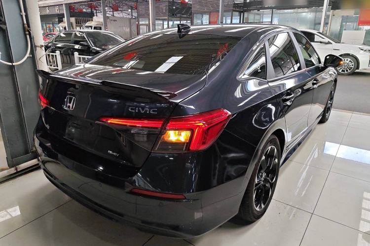 Used Honda Civic 2023 2.0L eHEV Sharp Edition
